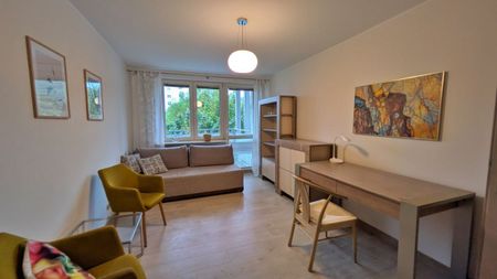 Wygodne 2 pokojowe mieszkanie w pięknej okolicy - Zdjęcie 2