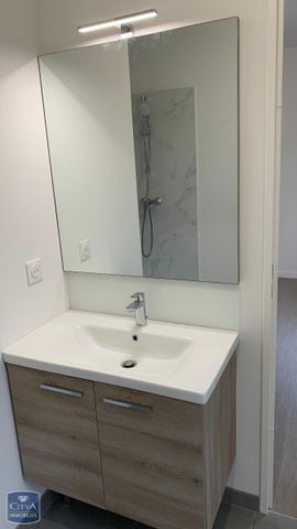 Location Appartement 2 pièces 45m² DEVILLE LES ROUEN 76250 - Photo 5