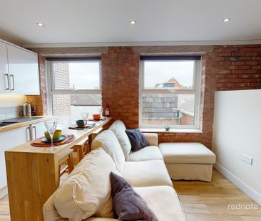 Room in a Shared Flat, Whiteladies Road, BS8 - Photo 1