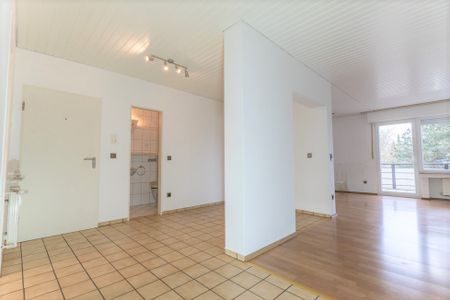 Gemütliche ca. 81m² große 3-Zimmer-Wohnung mit ca. 12 m² großem Balkon und Garage in Hagen-Boloh - Photo 2