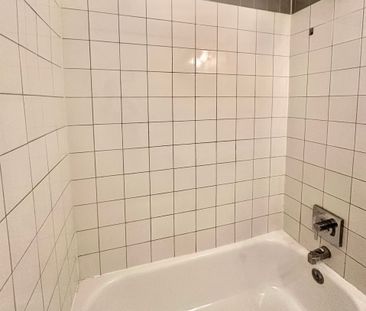 11134 116 Street - Photo 6