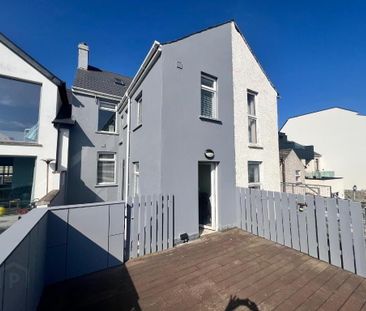 37 Causeway Street, Portrush, BT56 8AB - Photo 6