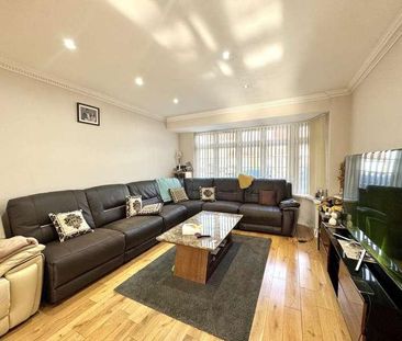 Barnhill Road, Hayes, UB4 - Photo 1