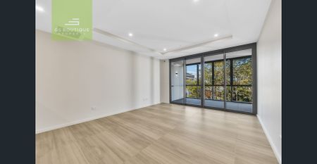 Spacious 2 Bed Apartment 2 min to the Train Station - Photo 4