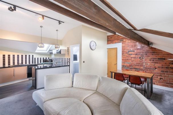 2 bedroom apartment to rent - Photo 1