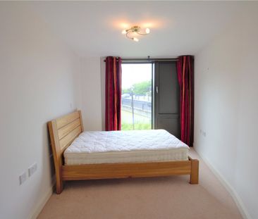 St James' Walk, Honeybourne Way, Cheltenham, Glos, GL50 - Photo 2