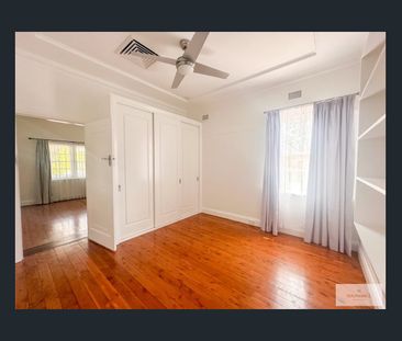 Perfect family home in East Tamworth - Photo 5