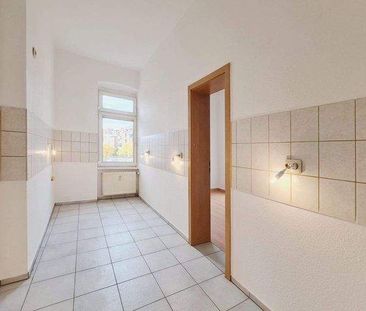 Kompaktes Raumwunder: Charmante, sanierte 3-Raum-Wohnung in Toplage - Photo 4