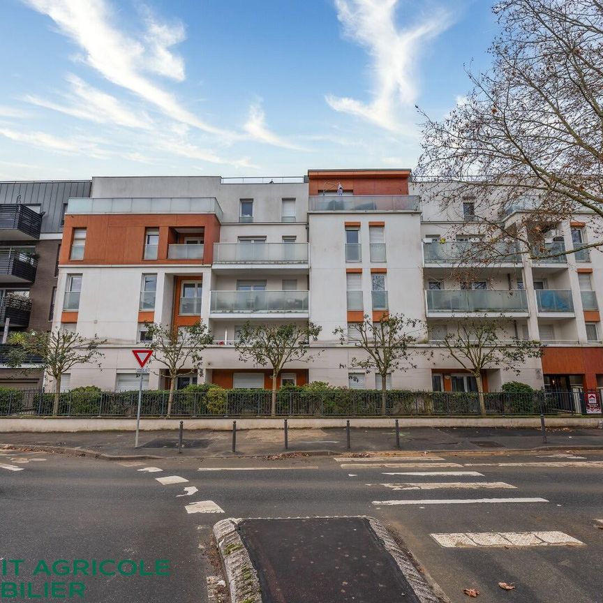 location Appartement T3 DE 60.6m² À CACHAN - Photo 1