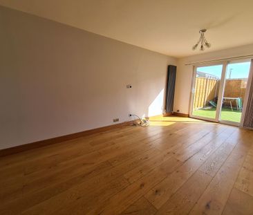 3 bedroom terraced house to rent - Photo 6
