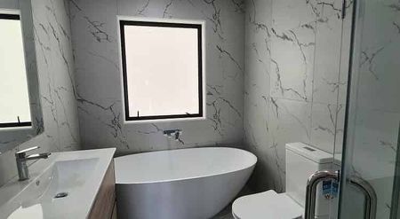 Lot E - Maintenance Free 3 Bedroom Home - Photo 5