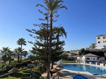 Casa o chalet de alquiler en Calle Angelines, 23, Chaparil - Torrecilla - Punta Lara - Photo 4