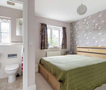 Maidenhead, Berkshire, SL6 - Photo 3