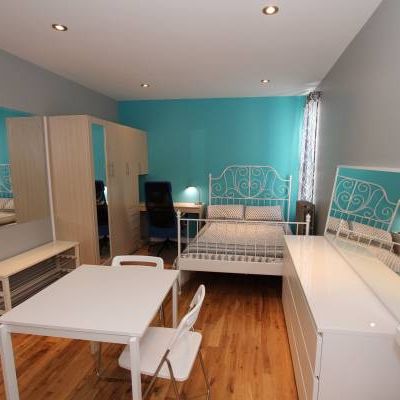 Fully furnished all inclusive studio for $1375/mois - Photo 4