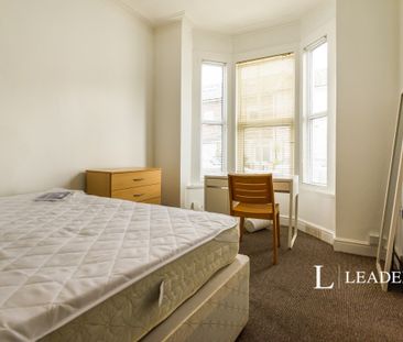 4 bedroom room to rent Jubilee Road, Southsea - Photo 3