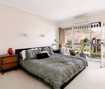 2 Bed 1 Bath - Photo 4