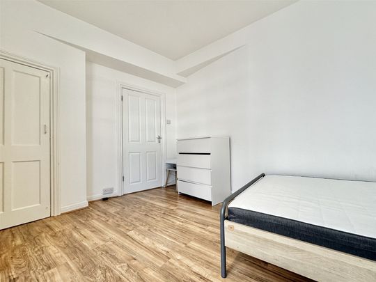 Orsett Terrace, London - Photo 1