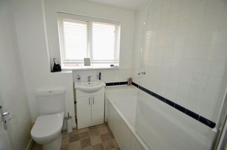 1 bedroom end of terrace house to rent - Photo 3