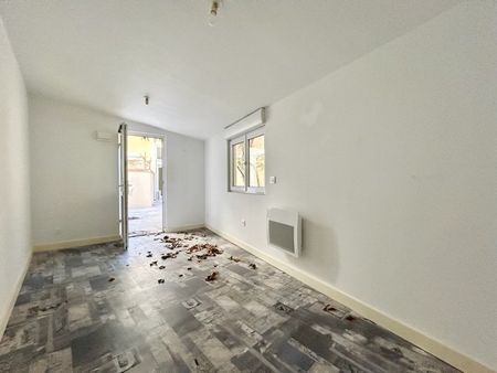 Location Appartement 3 pièces 53m² SETE 34200 - Photo 2