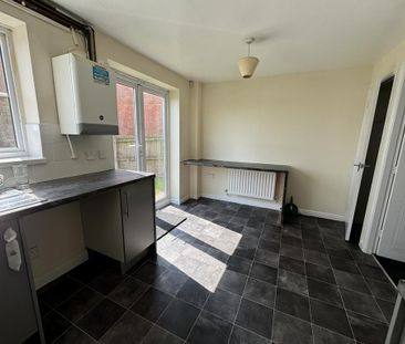 3 bedroom detached house to rent - Photo 6