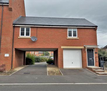 2 bedroom coach house to rent - Photo 3