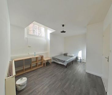 Location Appartement 1 pièce Meublé 24m² ROMANS SUR ISERE 26100 - Photo 2