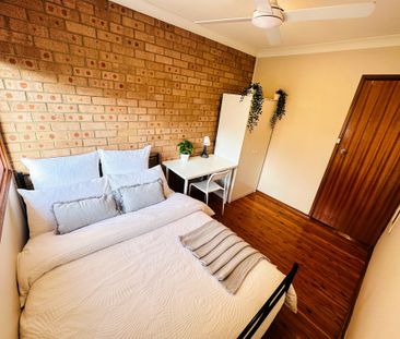 Strathfield South - Photo 2