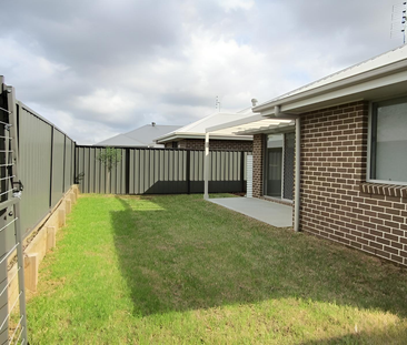 LOW MAINTENANCE LIVING - Photo 6