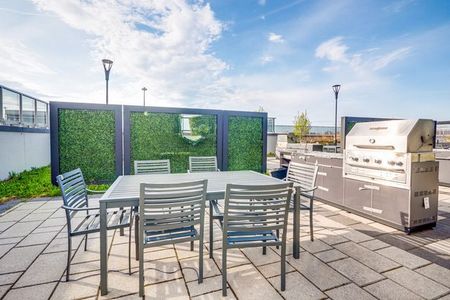 For Lease - 2093 Fairview Street Unit# 502, Burlington, Ontario - Photo 3