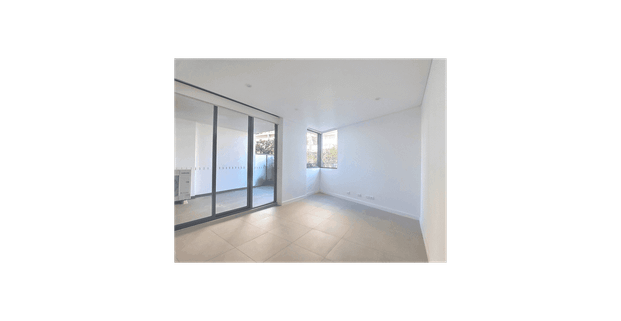 3-bedroom 2-bathroom modern apartment in the heart of Botany - Photo 1