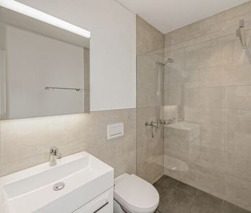 Newly built apartment in a fantastic location directly on the lake ... - Foto 3