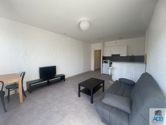 Roanne, 12 Rue Jean Puy, Résidence "Le Marivaux" - Photo 1