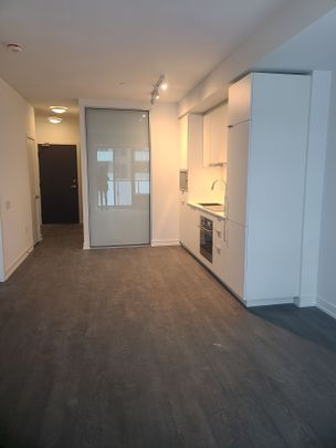 For Lease - 8 OLYMPIC GARDEN Drive Unit# 503, Toronto, Ontario - Photo 1