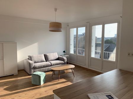 A louer Brest T2 Meublé refait à neuf 52 M2 Rive Droite - Photo 2