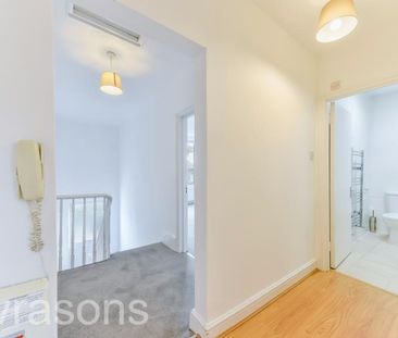 1 bedroom flat to rent - Photo 2
