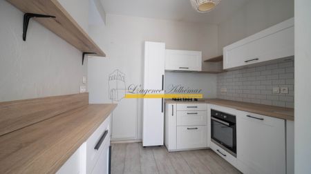 Location Appartement 4 pièces 79m² MONTELIMAR 26200 - Photo 4