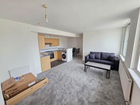 2 bedroom flat to rent - Photo 5