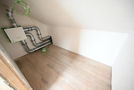 Volledig GERENOVEERD appartement met terras - Foto 4