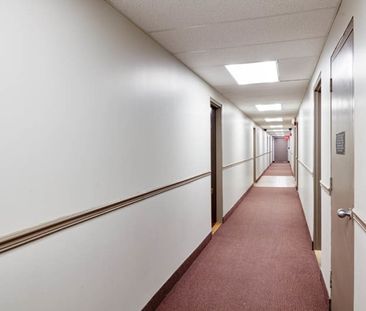 Royale Apartments - Photo 1