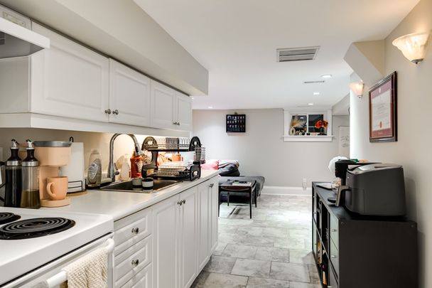 For Lease - 117 Jackman Avenue Unit# Basement, Toronto, Ontario - Photo 1