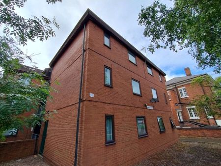 Waterloo Road, City Centre, Wolverhampton - Photo 5