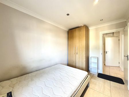 1 bedroom flat to rent - Photo 4