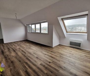 Location Appartement 2 pièces 50m² CHERBOURG-EN-COTENTIN 50100 - Photo 6