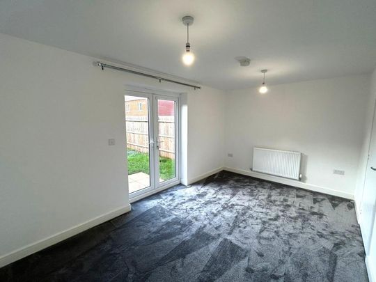 2 bedroom semi-detached house to rent - Photo 1