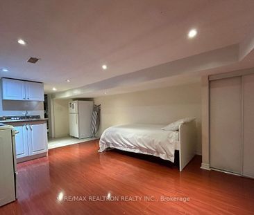 For Lease - 14 Henning Avenue, Toronto, Ontario - Photo 1