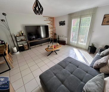 Location Appartement 3 pièces 70m² COIGNIERES 78310 - Photo 2