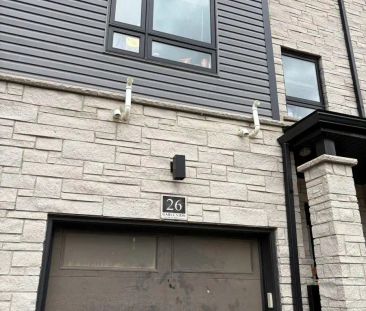26 - 51 SPARROW AVENUE — 4 Bedroom - Photo 1