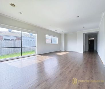 Family Living in Prime Location – Walk to Schools and Shops - Photo 3