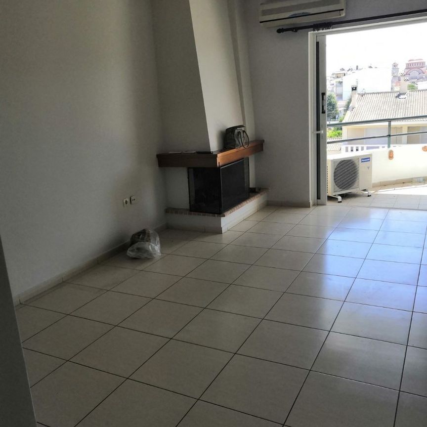 Διαμέρισμα για ενοικίαση Κέντρο (Μαρκόπουλο) - Photo 1