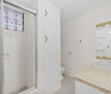 FURNISHED TWO BEDROOM UNIT IN MOOROOKA - Photo 5